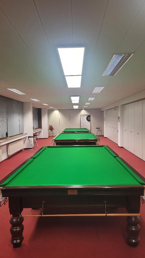 Unser dritter Snookertisch ist aufgebaut.